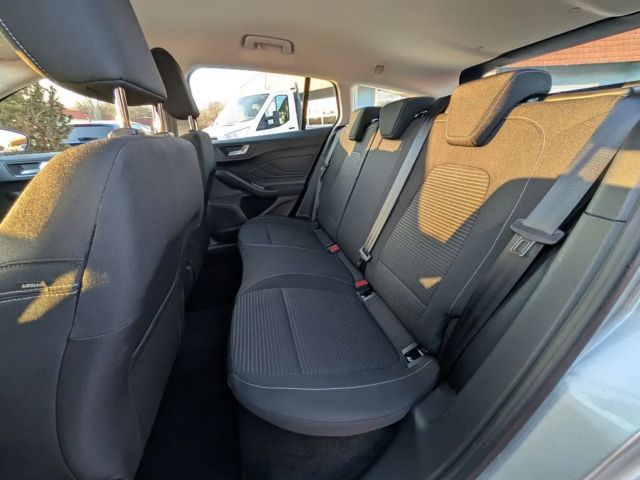 Ford Focus Titanium Wagon