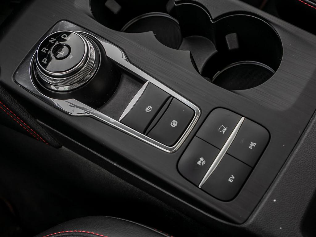 Ford Kuga Hybrid Plug in Hybrid ST Line X