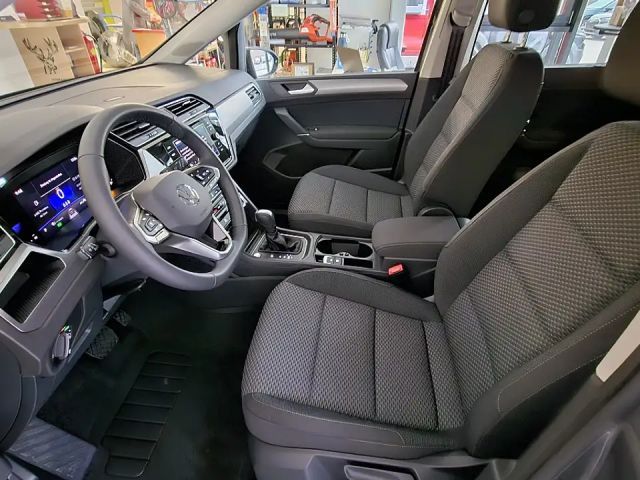 Volkswagen Touran ACT DSG