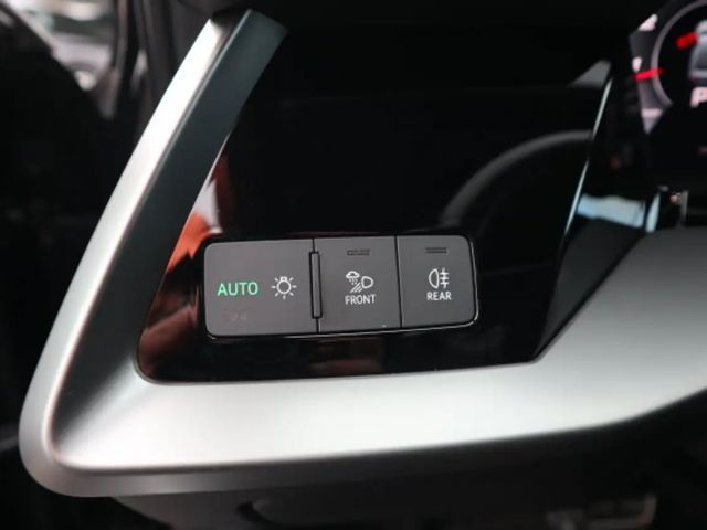 Audi A3 1.5 TFSI S-Line Sedan