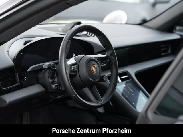 Porsche Taycan 4 Cross Turismo