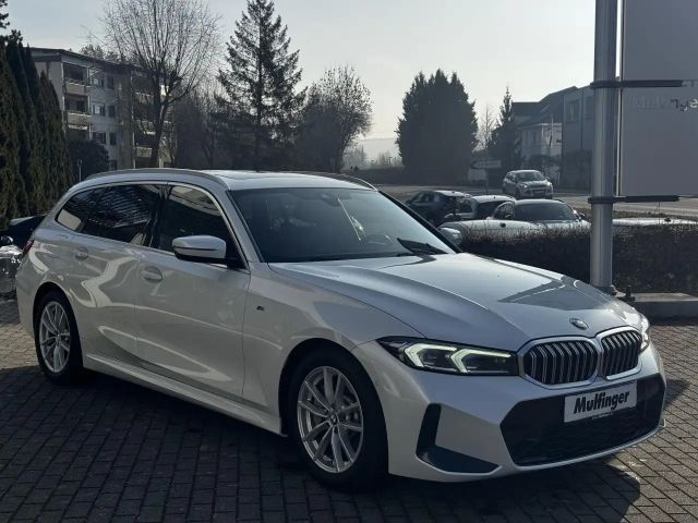 BMW 330 330d M-Sport Touring