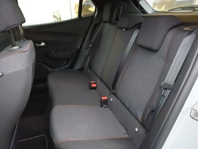 Peugeot 2008 PureTech Style