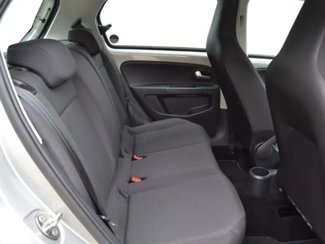 Volkswagen up! Move Move up!