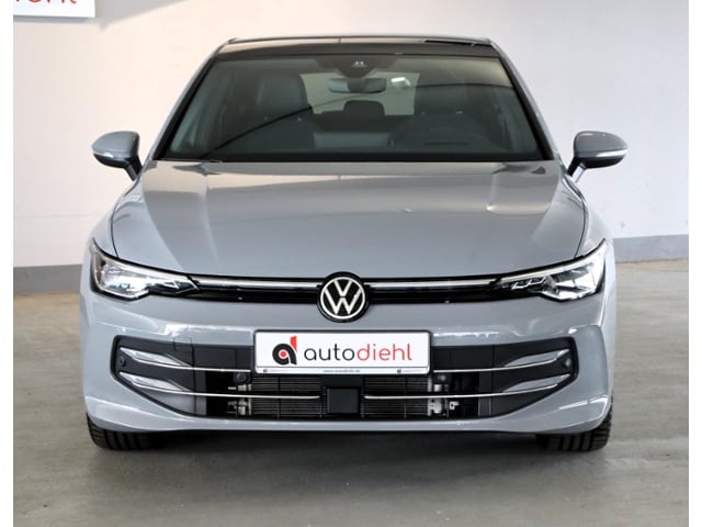 Volkswagen Golf 1.5 eTSI DSG Golf VIII