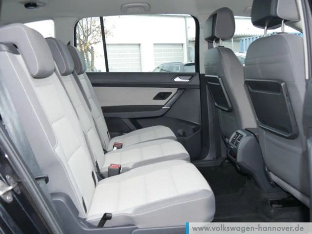 Volkswagen Touran 1.5 TSI Comfortline