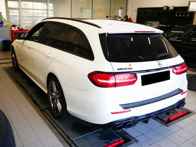 Mercedes-Benz E 53 AMG 4MATIC+ AMG Line