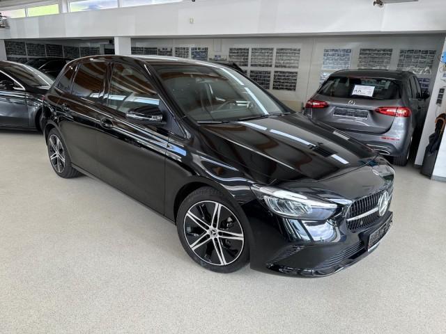 Mercedes-Benz B 200 Progressive Sedan