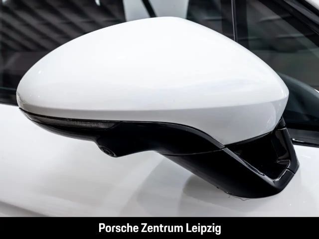 Porsche Panamera 4 E-Hybrid