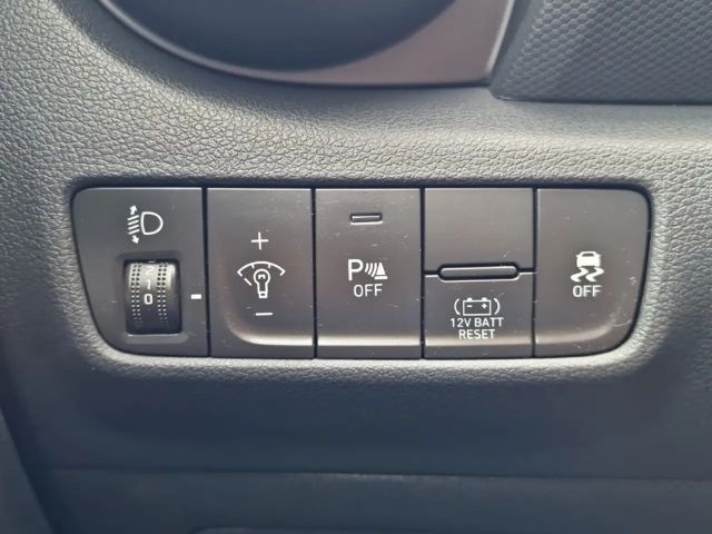 Hyundai Kona 1.6 Hybrid