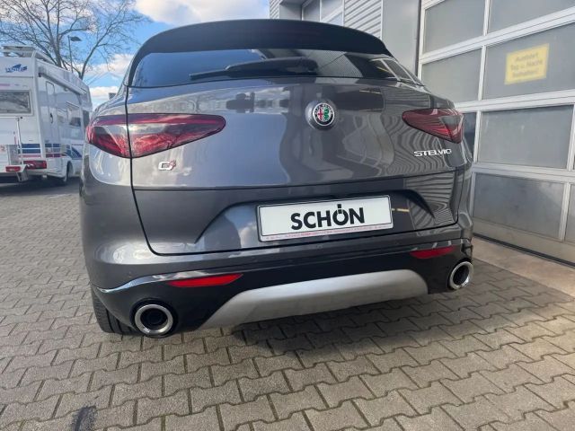 Alfa Romeo Stelvio Lusso Q4 TI