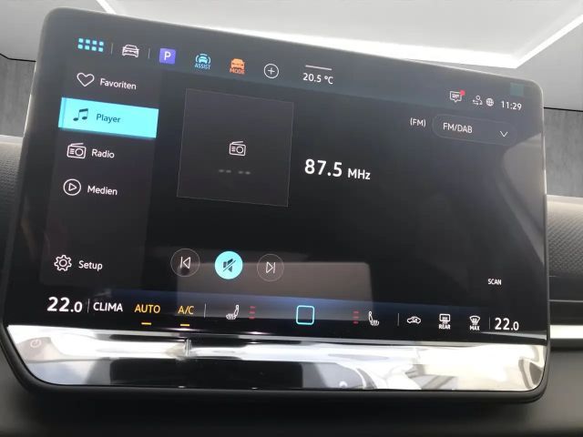 Volkswagen T-Roc 1.5 eTSI IQ.Drive R-Line