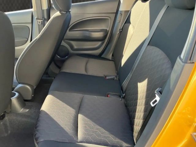 Mitsubishi Space Star Invite Star