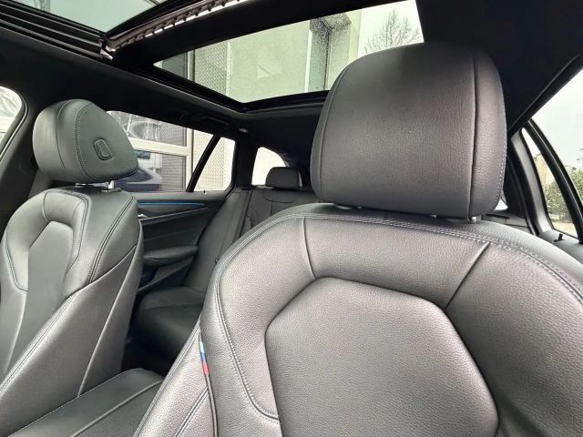 BMW 530 530e M-Sport