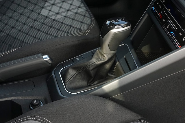 Volkswagen Taigo 1.0 TSI DSG R-Line