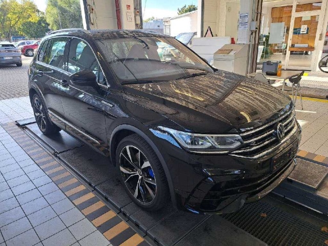 Volkswagen Tiguan 2.0 TSI DSG
