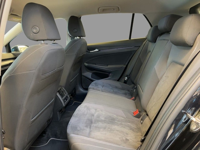 Volkswagen Golf 1.5 eTSI Golf VIII Style