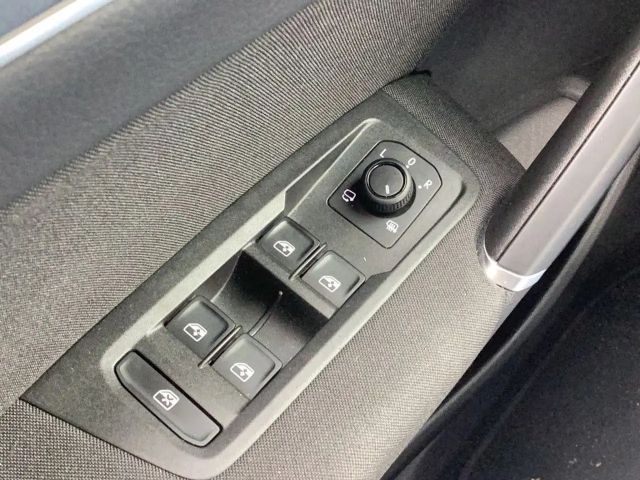 Volkswagen Touran Comfortline DSG R-Line