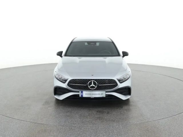 Mercedes-Benz A 180 A 180 d Hatchback