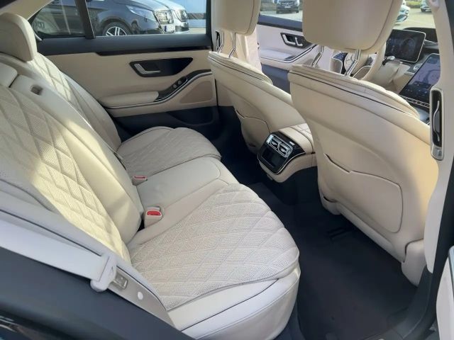 Mercedes-Benz S 450 4MATIC Sedan