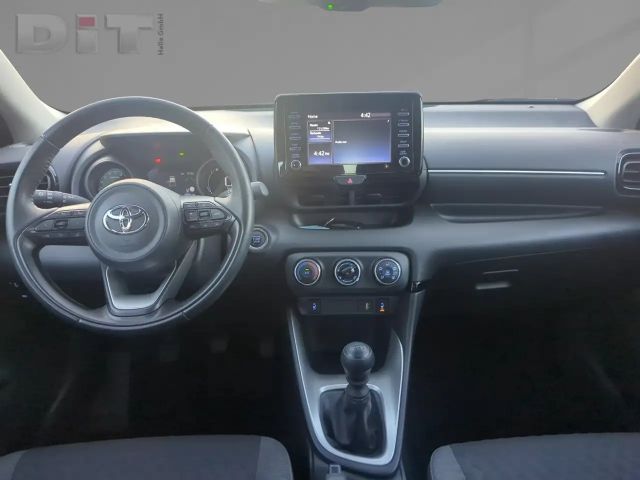 Toyota Yaris Hatchback Team D