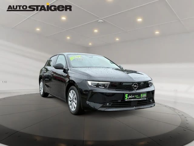 Opel Astra Business Elegance