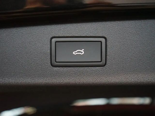 Volkswagen Tiguan 1.5 eTSI R-Line