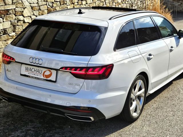 Audi A4 40 TDI Avant S-Line