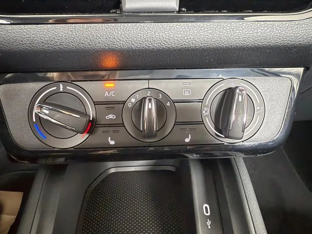 Skoda Kamiq Essence TSI