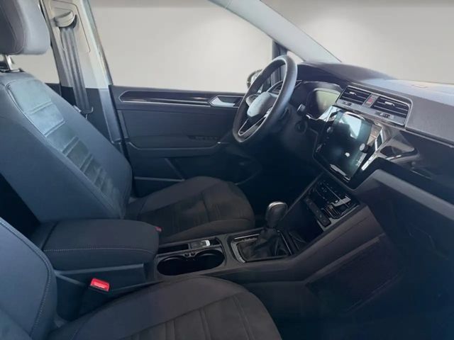 Volkswagen Touran DSG Highline