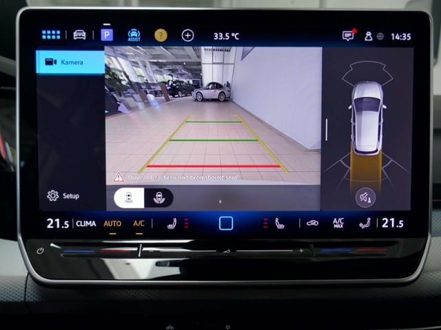 Volkswagen Golf 1.5 TSI Golf VIII