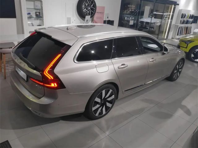 Volvo V90 AWD Bright Plus T8