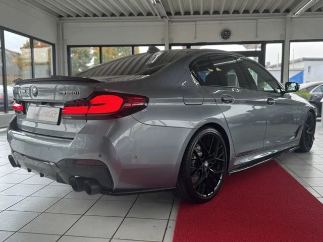 BMW 550 550i Sedan xDrive