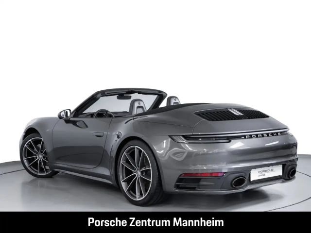 Porsche 992 Cabrio Carrera