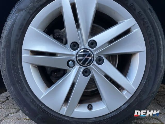 Volkswagen Golf DSG Golf VIII Life Variant