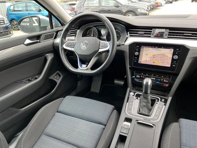 Volkswagen Passat DSG GTE Variant