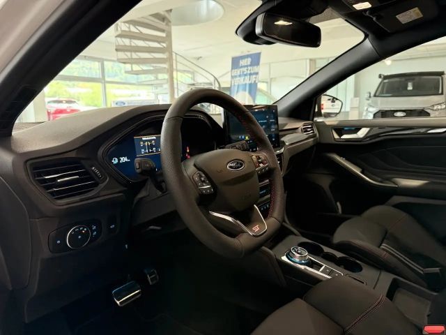 Ford Focus EcoBoost ST Line Wagon