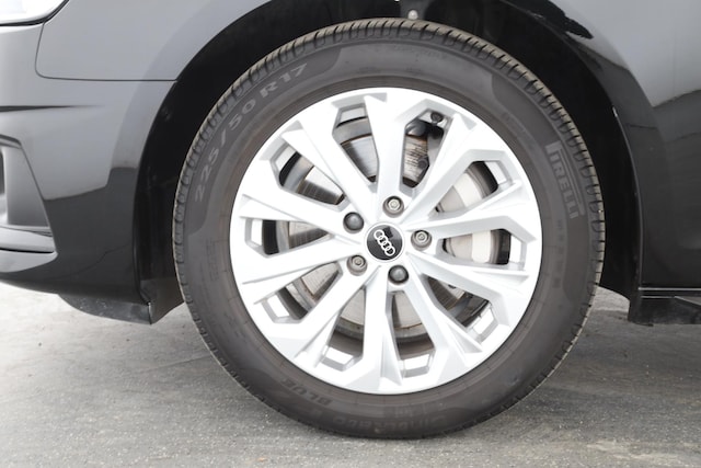 Audi A4 40 TFSI Avant Quattro S-Tronic