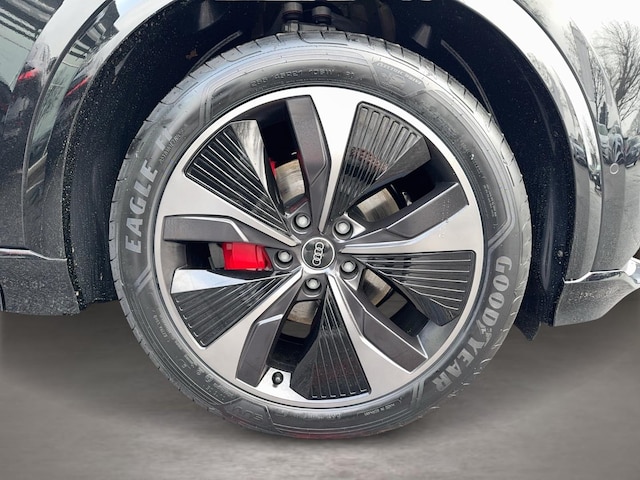 Audi Q6 e-tron Quattro