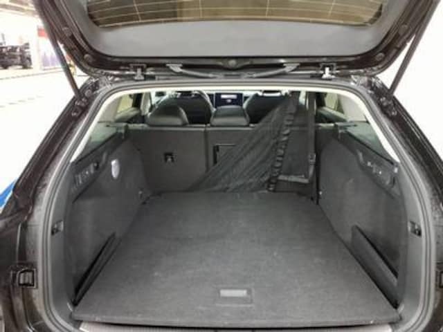 Volkswagen Passat 1.5 eTSI Business DSG Variant