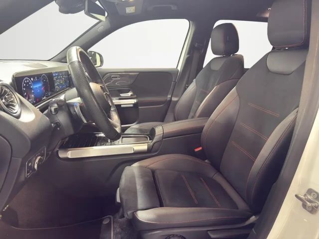 Mercedes-Benz GLB 180 AMG Line