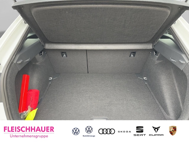 Volkswagen Taigo R-Line 1,5 TSI AHK-abnehmbar Navi Digitales Cockpit LED Blendfreies Fernl.