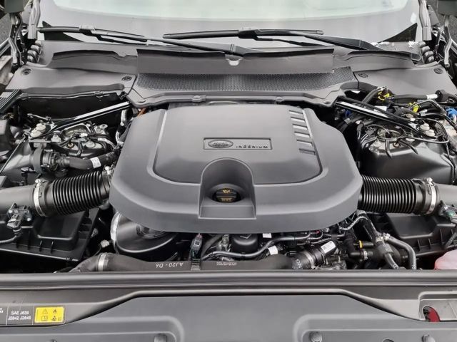 Land Rover Discovery D250 Dynamic HSE