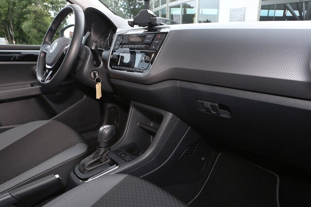 Volkswagen e-up! Active