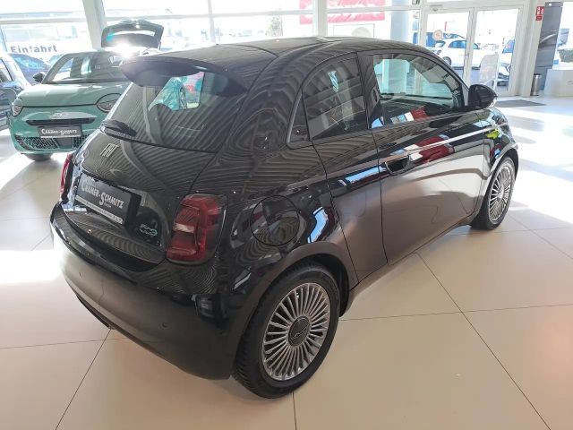 Fiat 500e 42 kWh