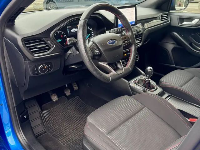 Ford Focus ST Line