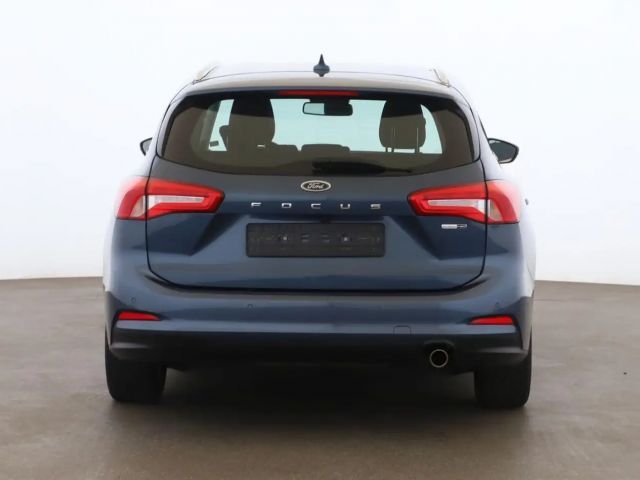 Ford Focus Titanium Wagon