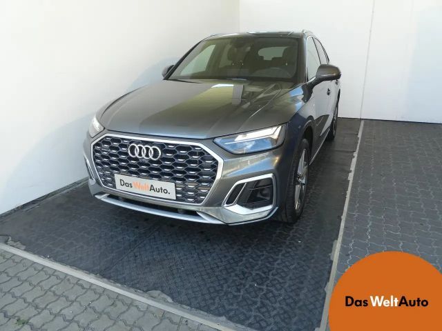Audi Q5 50 TFSI Hybride Quattro S-Line