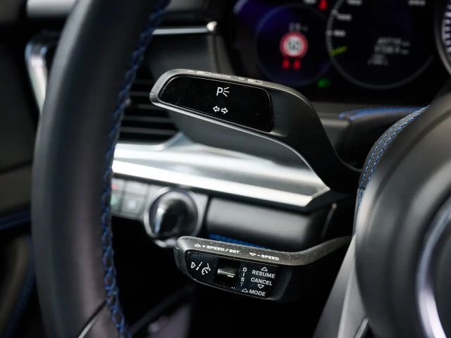 Porsche Panamera E-Hybrid S Turbo