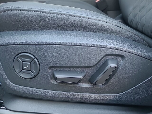 Audi RS3 Quattro S-Tronic Sedan